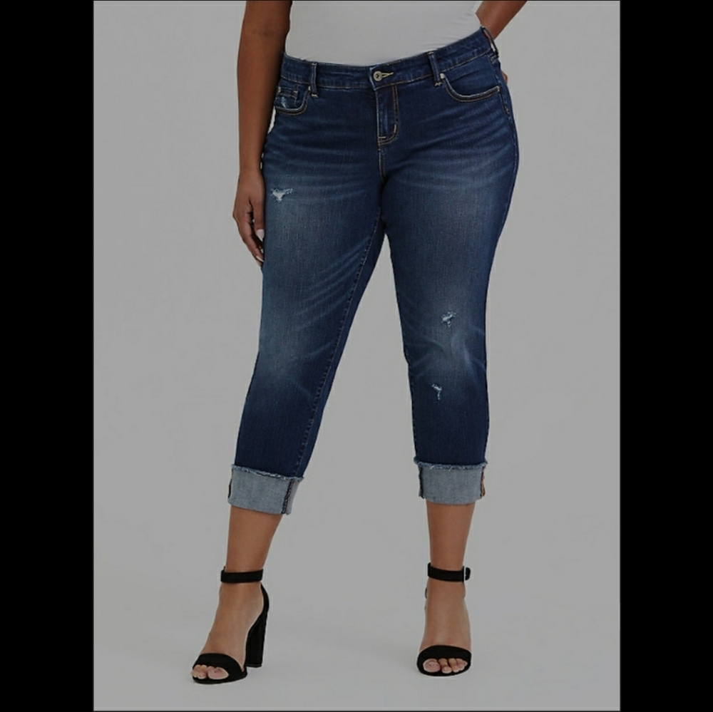 Torrid Distressed Jeans👖
